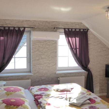 Blumen Apartment ฮัมบูร์ก ภายนอก รูปภาพ