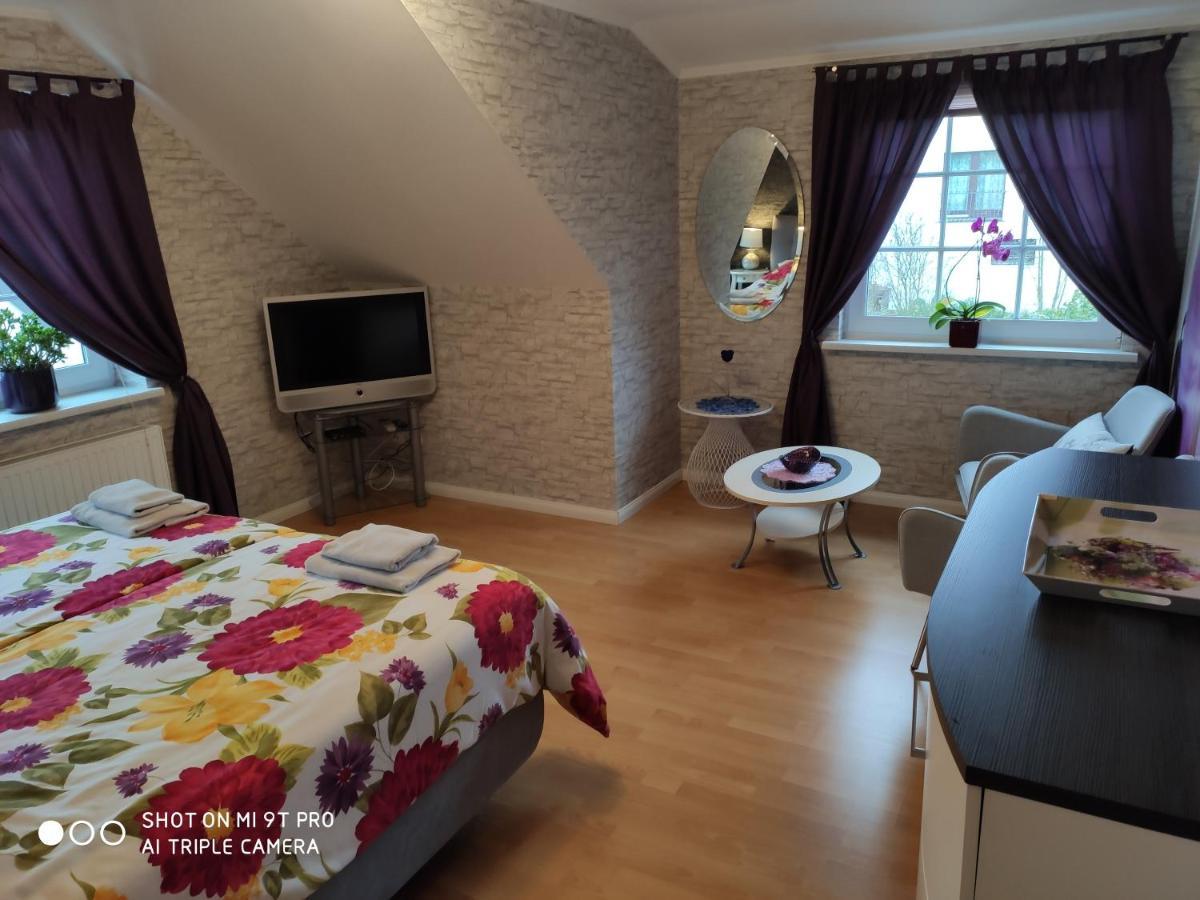 Blumen Apartment ฮัมบูร์ก ภายนอก รูปภาพ