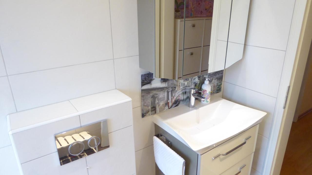 Blumen Apartment ฮัมบูร์ก ภายนอก รูปภาพ